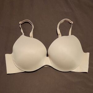 Victoria's Secret Perfect Shape Cream Bra 36C
